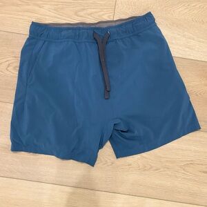 Faherty Deep Blue hybrid Shorts